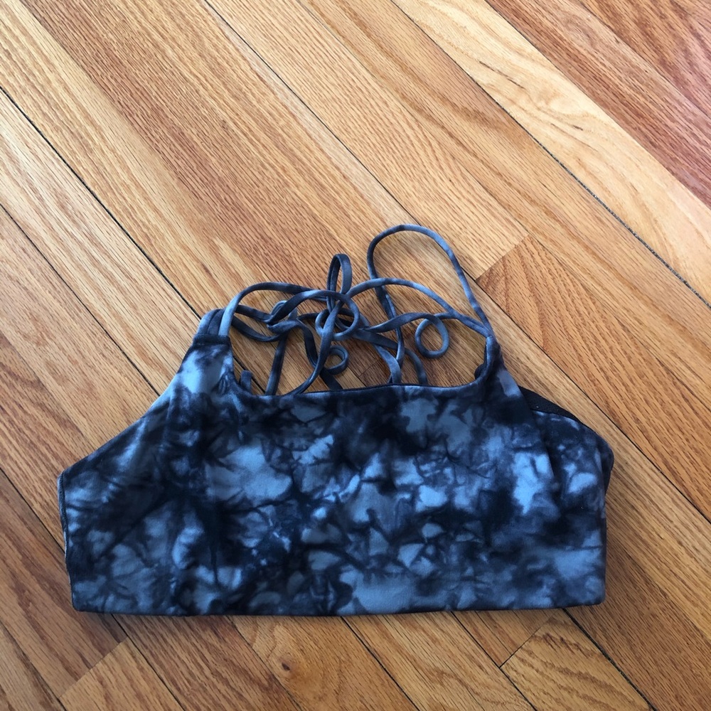 Athletes sports bra